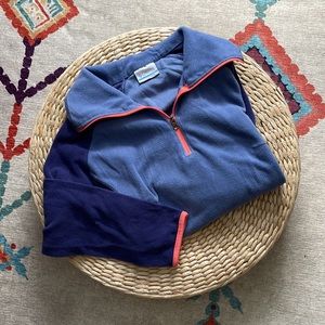 Light-weight Columbia Fleece Jacket with half zip front. XS in great condition!